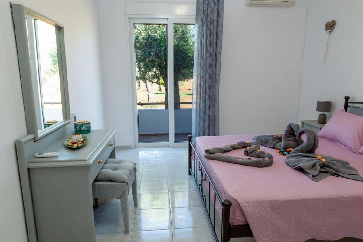 Atlantic Cave Haven-Seaside, Fully Equipped Apartment โคลิมเบีย ภายนอก รูปภาพ